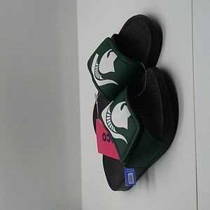 Nwt Michigan Spartans youth small 11/12 sandals